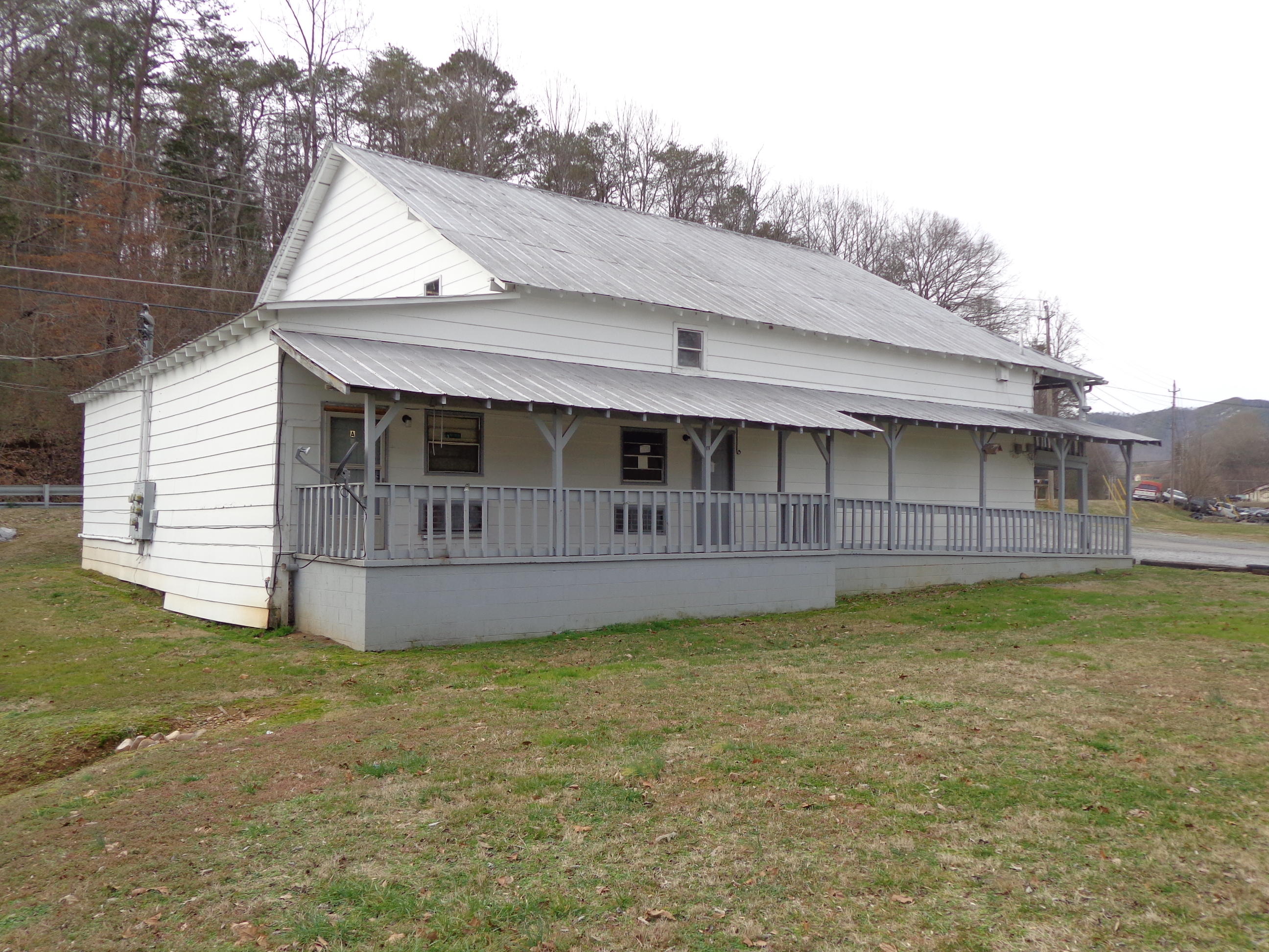 103 A Hannon Cemetery Road Newport, TN 37821 - Photo 6 of 30 DSC01651