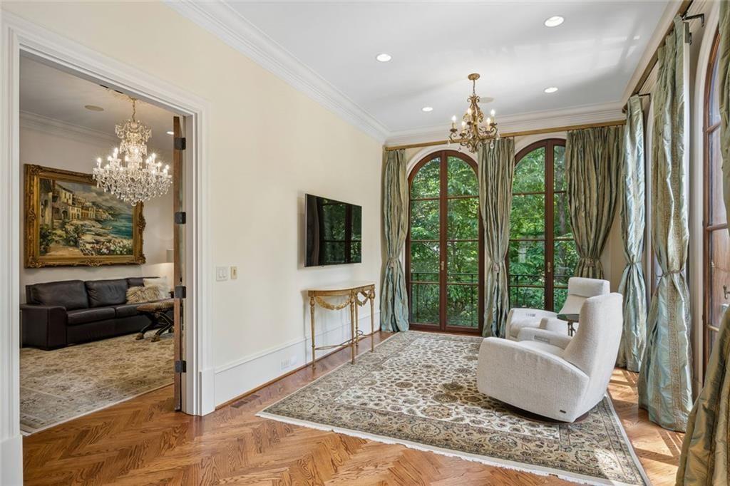 125 Blackland Road Northwest Atlanta, GA 30342 - Photo 43 of 106