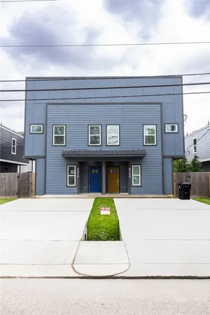 $2,300 | 8208 Knox Street, Houston, TX 77088