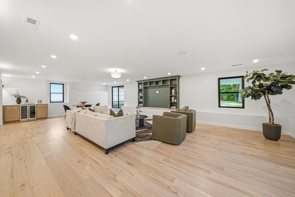 211 High Rock Street Needham, MA 02492 - Photo 33 of 41