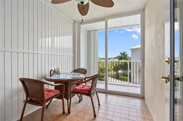 $1,100,000 | 8865 West Orchid Island Circle, Unit 207, Vero Beach, FL 32963