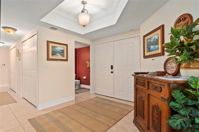 $1,100,000 | 8865 West Orchid Island Circle, Unit 207, Vero Beach, FL 32963