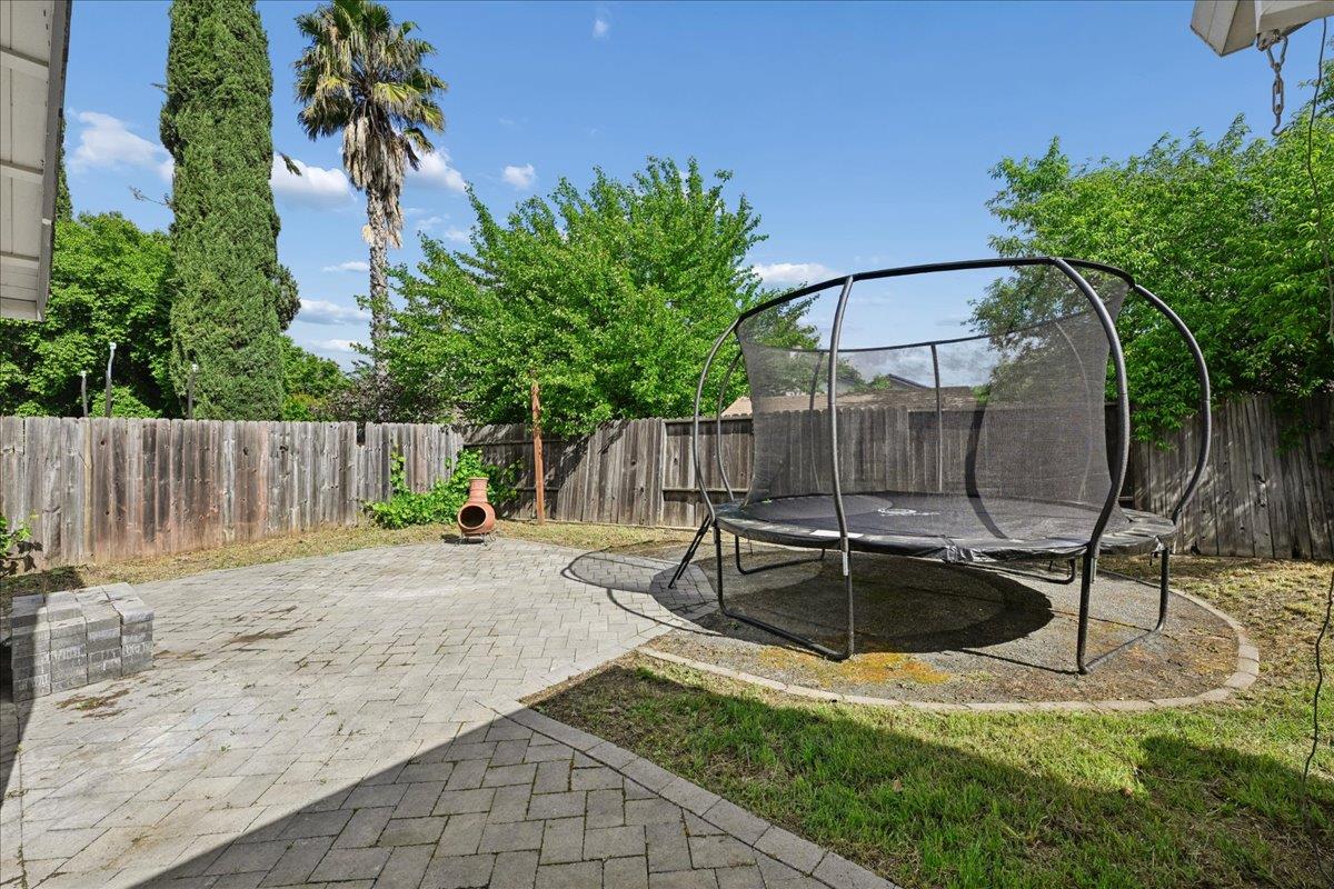 1221 Rudger Way Sacramento, CA 95833 - Photo 42 of 54