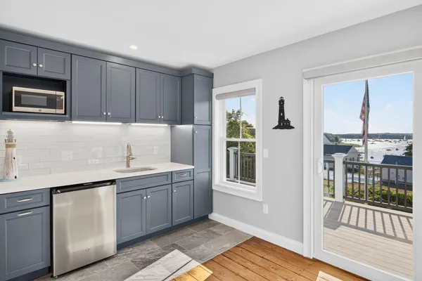 $4,995,000 | 48 Red Brook Harbor Road, Pocasset, MA 02559