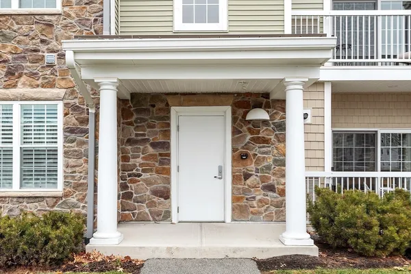 $496,100 | 200 Martins Landing, Unit 102, North Reading, MA 01864