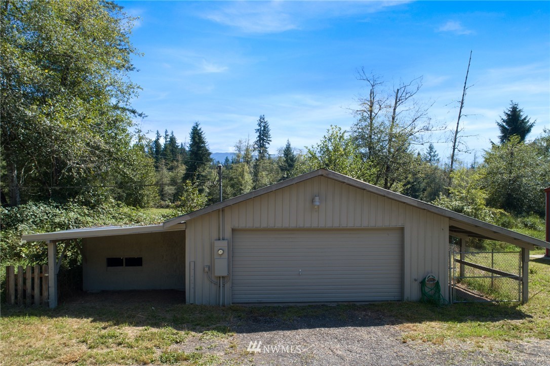 29122 Cedar Ponds Road Monroe, WA 98272 - Photo 23 of 25 a house with trees in the background