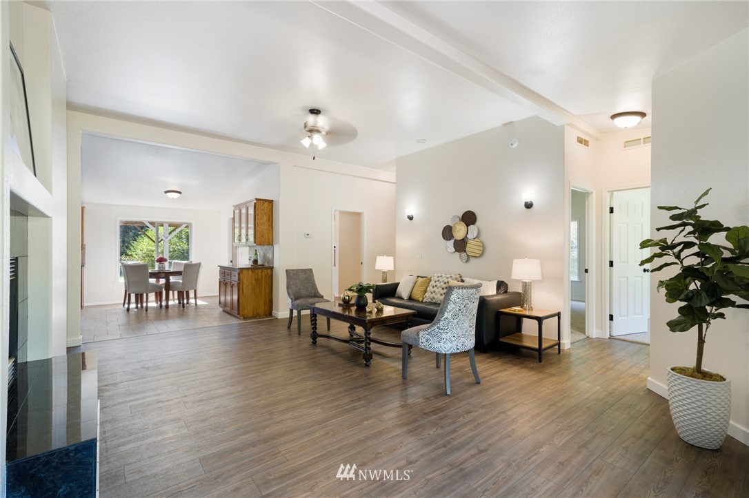 29122 Cedar Ponds Road Monroe, WA 98272 - Photo 6 of 25 a living room with furniture and wooden floor