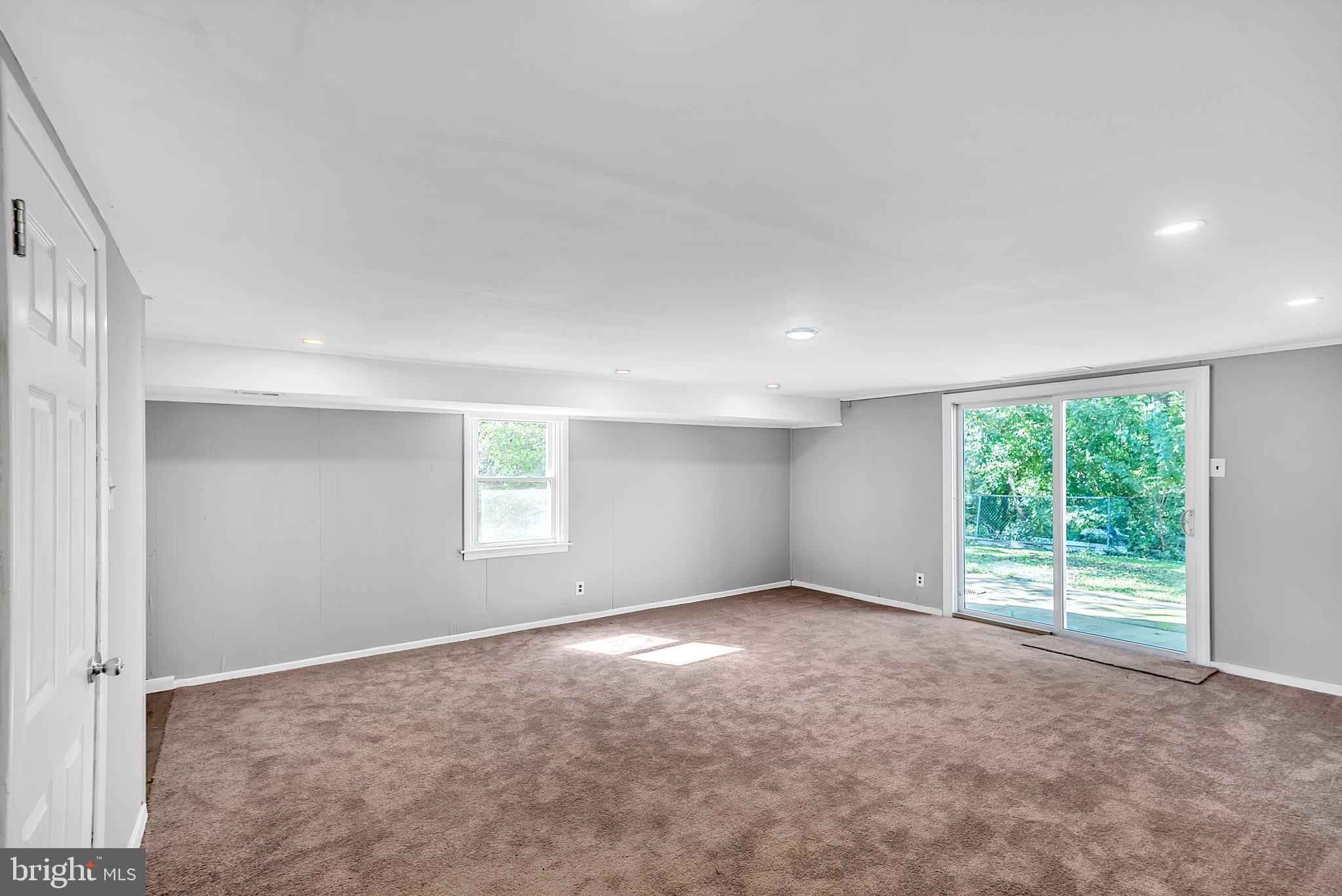 3652 Chesterfield Road Philadelphia, PA 19114 - Photo 27 of 30 Gallery Image 27