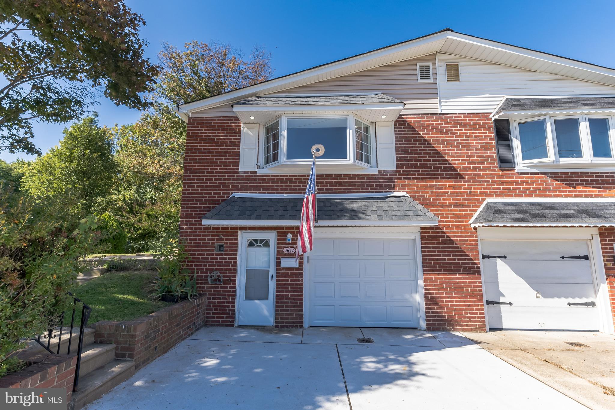 3652 Chesterfield Road Philadelphia, PA 19114 - Photo 3 of 30 Gallery Image 3