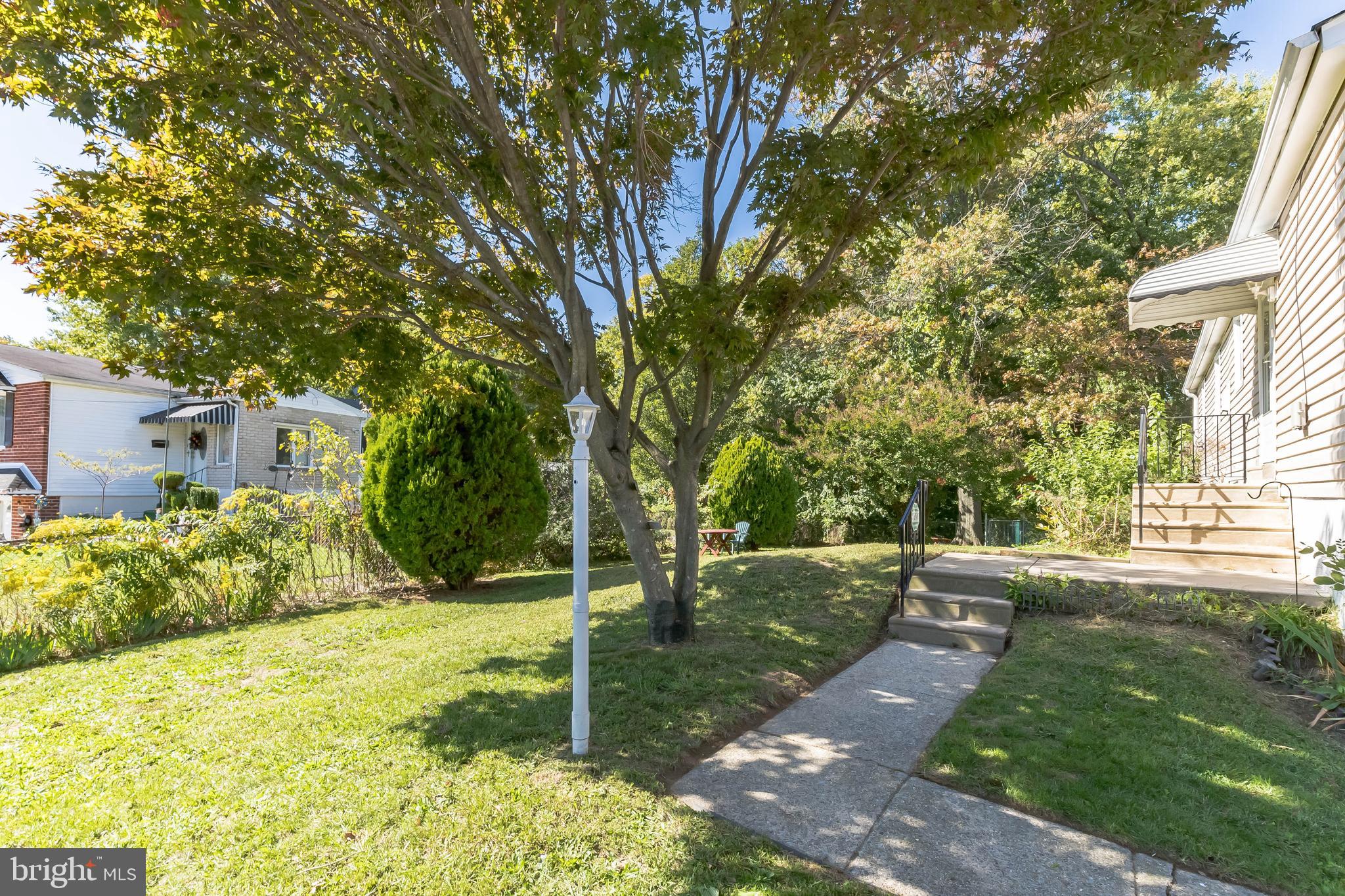 3652 Chesterfield Road Philadelphia, PA 19114 - Photo 4 of 30 Gallery Image 4