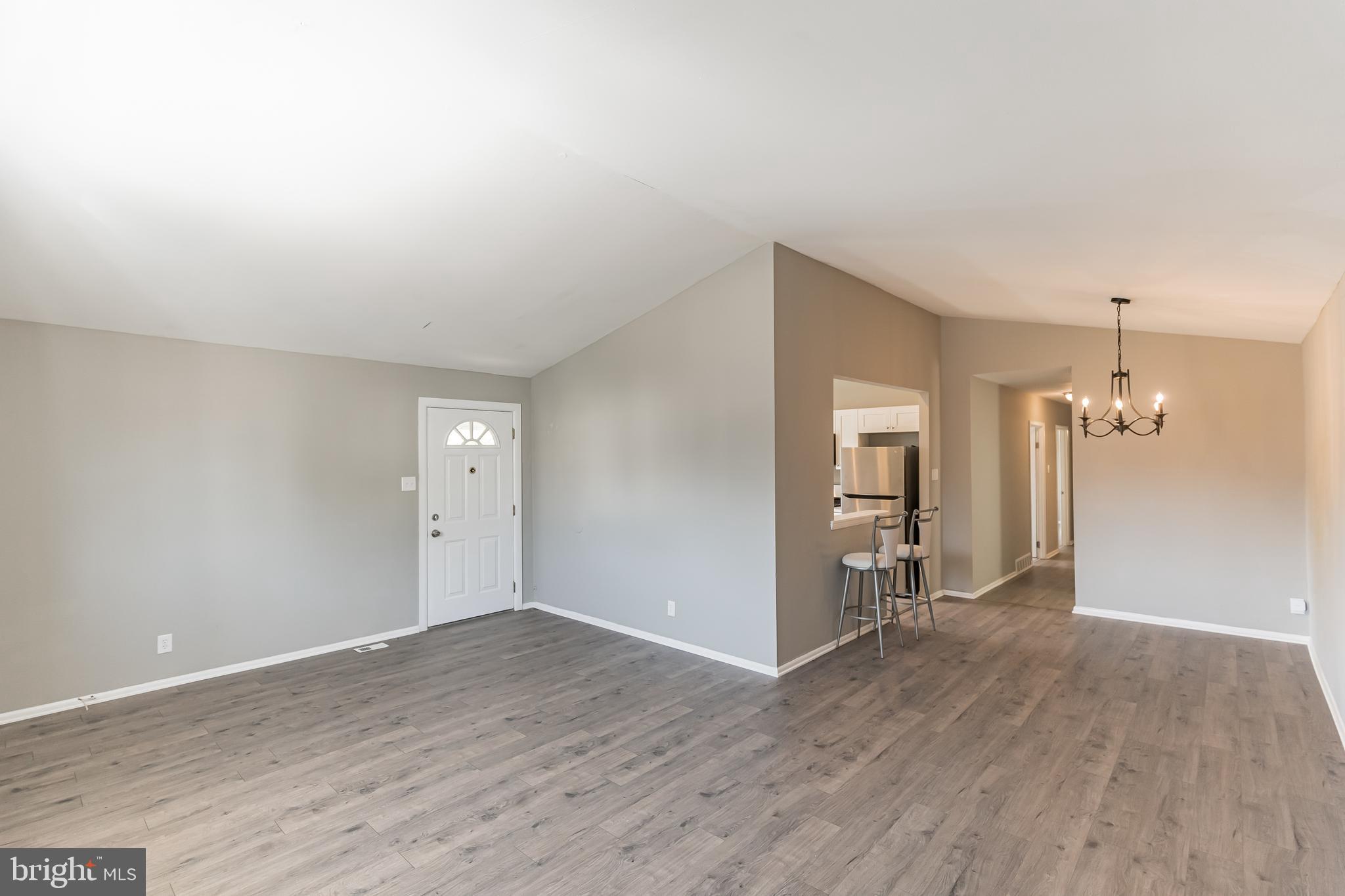 3652 Chesterfield Road Philadelphia, PA 19114 - Photo 8 of 30 Gallery Image 8