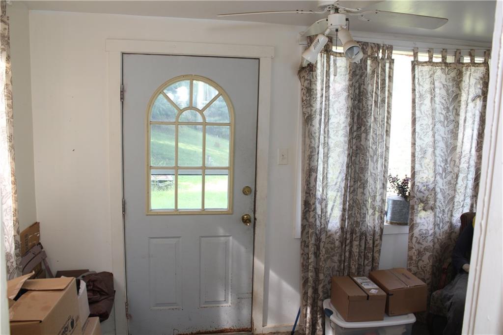 8185 Mentor Road Elizabeth, PA 15037 - Photo 3 of 14 Gallery Image 3