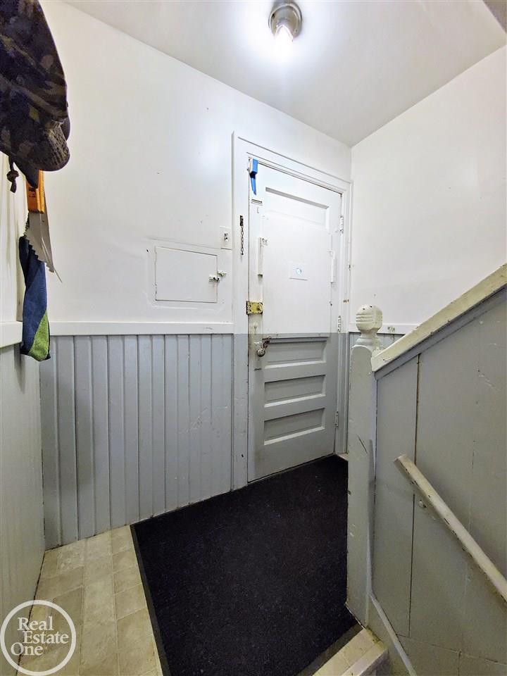 15713 Charles R Avenue Eastpointe, MI 48021 - Photo 52 of 65 Gallery Image 52