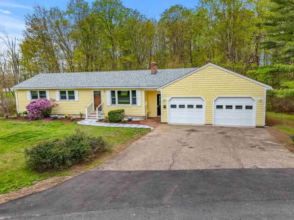 $669,000 | 6 Colonial Drive, Gilford, NH 03249