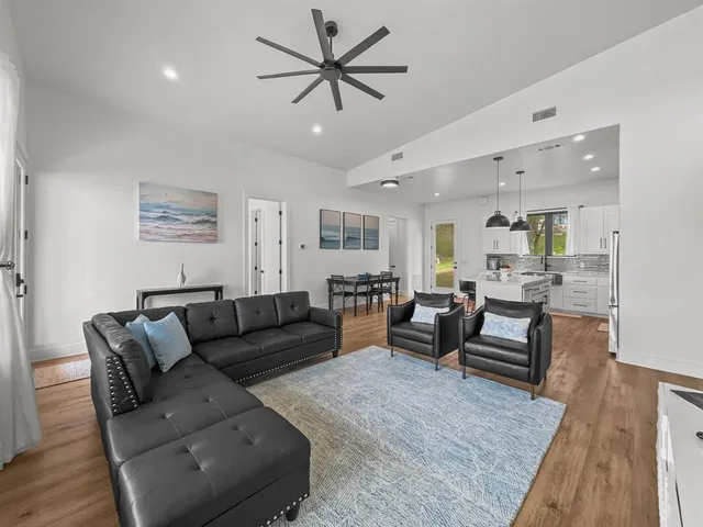 $595,000 | 1782 Fm 2951, Unit 4, Graford, TX 76449