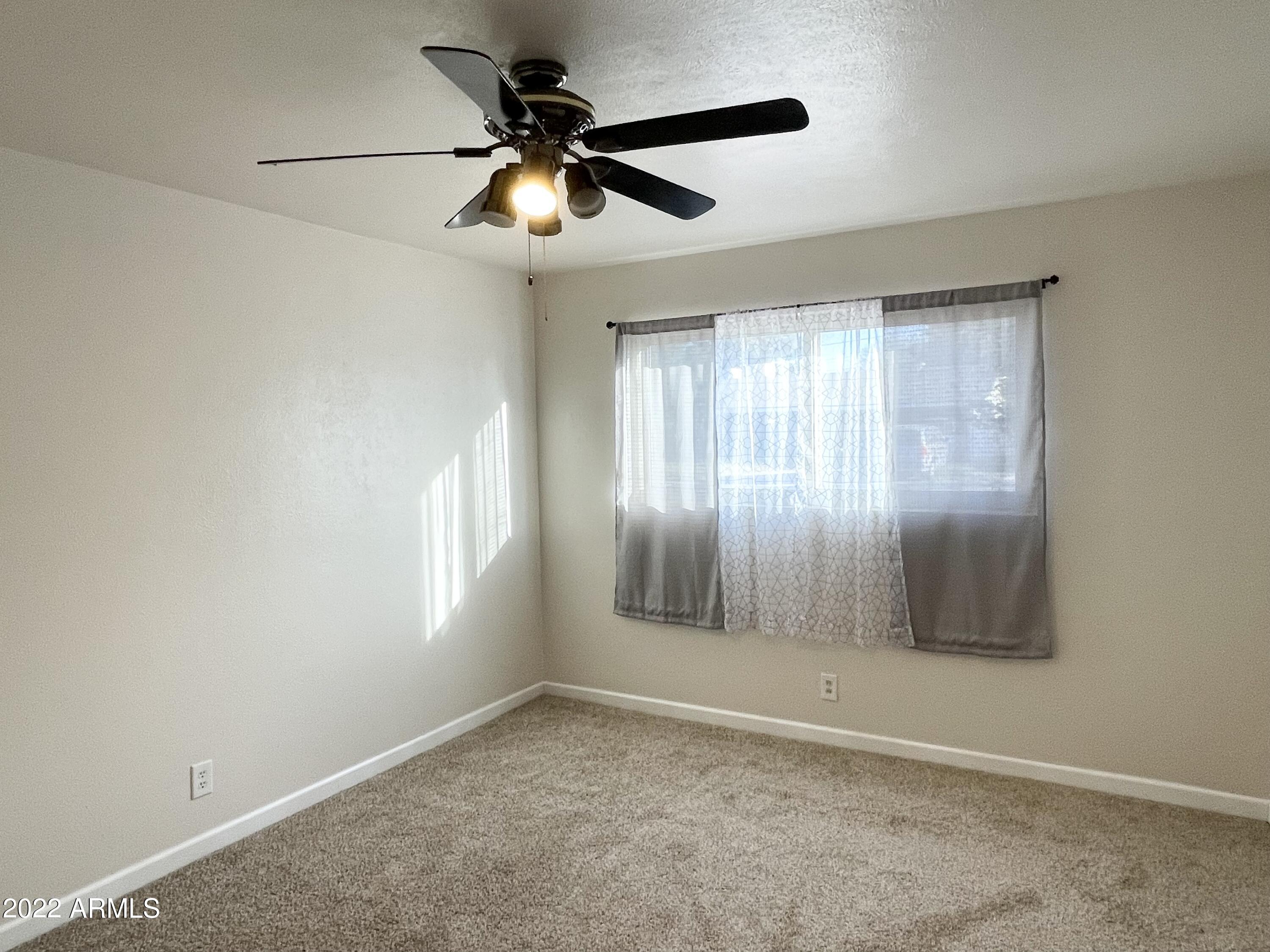 3038 West Bloomfield Road Phoenix, AZ 85029 - Photo 20 of 31 20