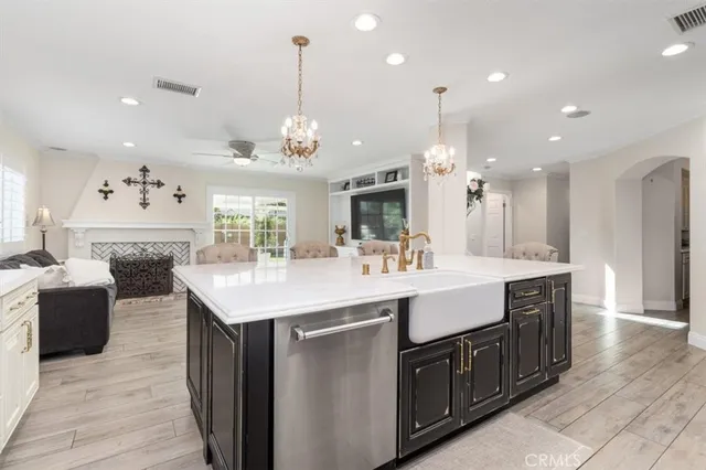 $2,695,000 | 5342 Kenilworth Drive, Huntington Beach, CA 92649