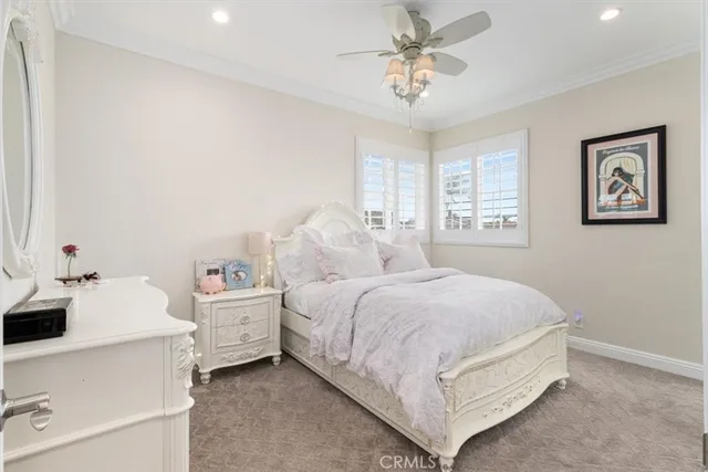 $2,695,000 | 5342 Kenilworth Drive, Huntington Beach, CA 92649