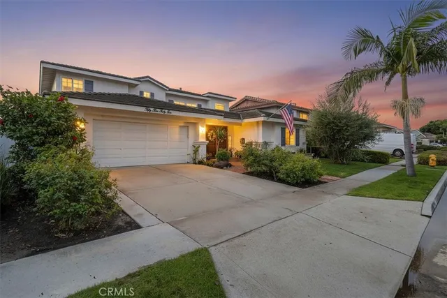 $2,695,000 | 5342 Kenilworth Drive, Huntington Beach, CA 92649