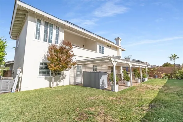 $2,695,000 | 5342 Kenilworth Drive, Huntington Beach, CA 92649