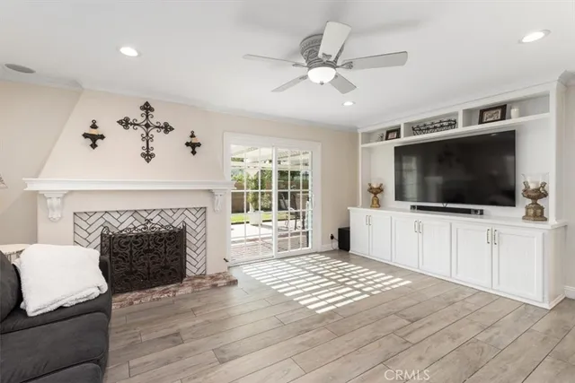 $2,695,000 | 5342 Kenilworth Drive, Huntington Beach, CA 92649