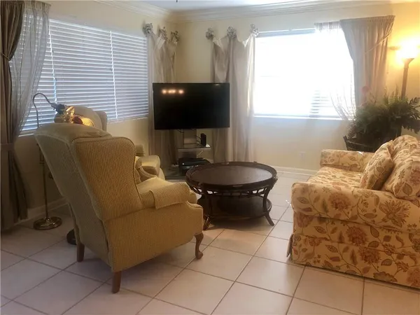 $1,900 | 137 Farnham F, Unit 137, Deerfield Beach, FL 33442