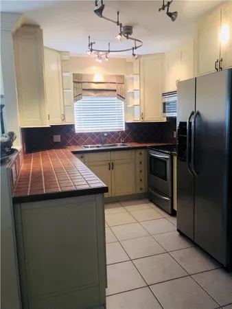 $1,900 | 137 Farnham F, Unit 137, Deerfield Beach, FL 33442