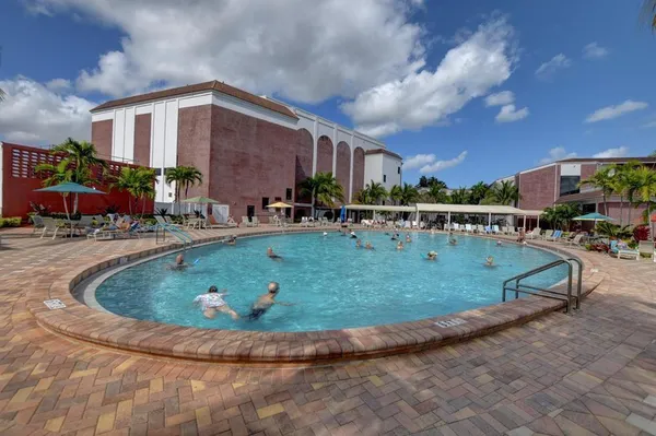 $1,900 | 137 Farnham F, Unit 137, Deerfield Beach, FL 33442