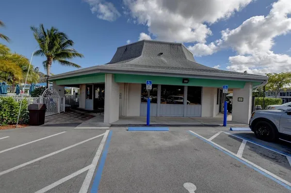 $1,900 | 137 Farnham F, Unit 137, Deerfield Beach, FL 33442