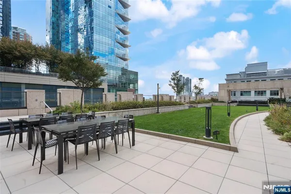 $765,000 | 99 Hudson Street, Unit 2607, Jersey City, NJ 07302