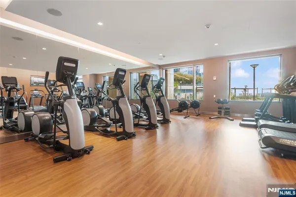 $765,000 | 99 Hudson Street, Unit 2607, Jersey City, NJ 07302
