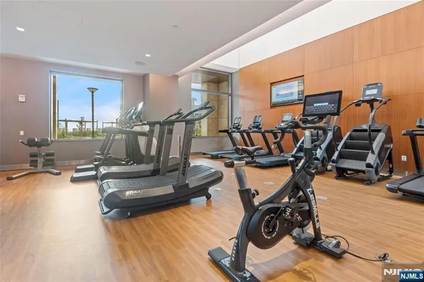 $765,000 | 99 Hudson Street, Unit 2607, Jersey City, NJ 07302