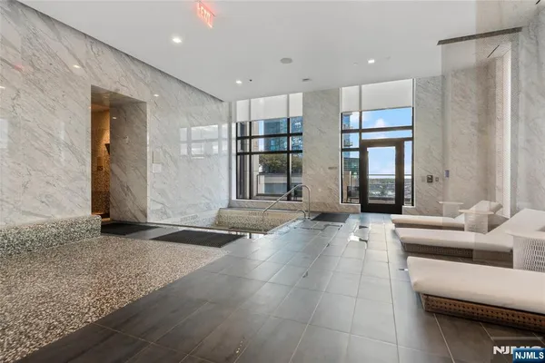 $765,000 | 99 Hudson Street, Unit 2607, Jersey City, NJ 07302