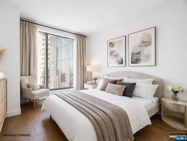 $765,000 | 99 Hudson Street, Unit 2607, Jersey City, NJ 07302