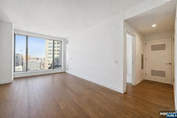 $765,000 | 99 Hudson Street, Unit 2607, Jersey City, NJ 07302