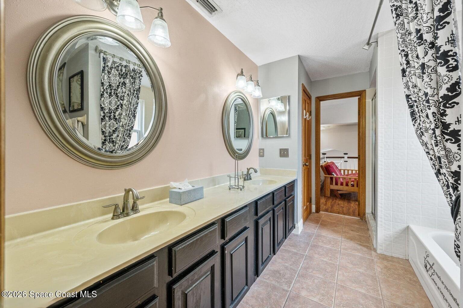 2449 Willowbrook Road Merritt Island, FL 32952 - Photo 41 of 41 Jack & Jill Bath