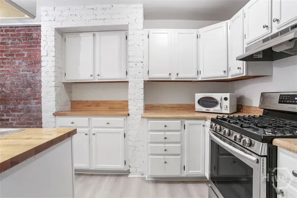 $1,900 | 114 East Jones Street, Unit A, Savannah, GA 31401