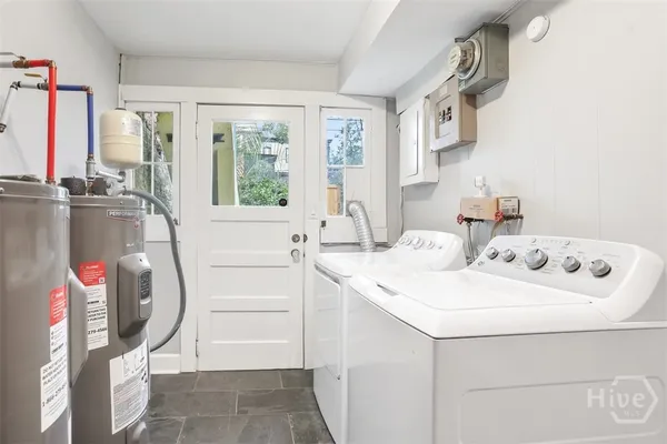 $1,900 | 114 East Jones Street, Unit A, Savannah, GA 31401