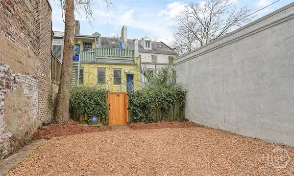 $1,900 | 114 East Jones Street, Unit A, Savannah, GA 31401