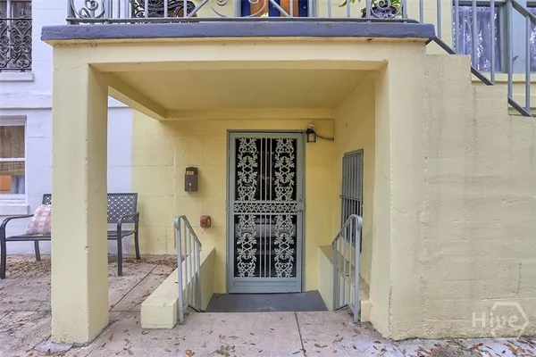 $1,900 | 114 East Jones Street, Unit A, Savannah, GA 31401