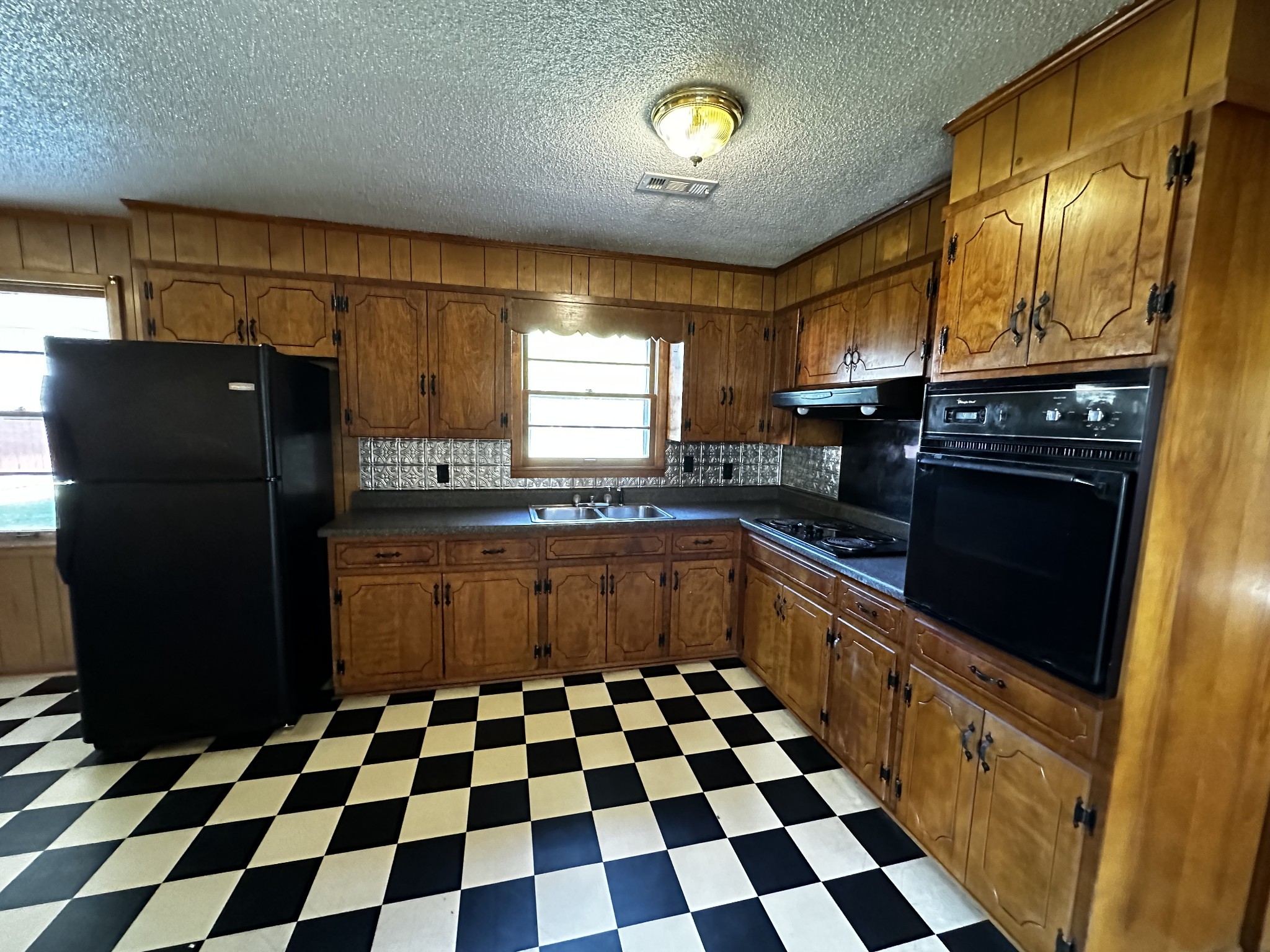 71 Hillcrest Villa Road Manchester, TN 37355 - Photo 11 of 47