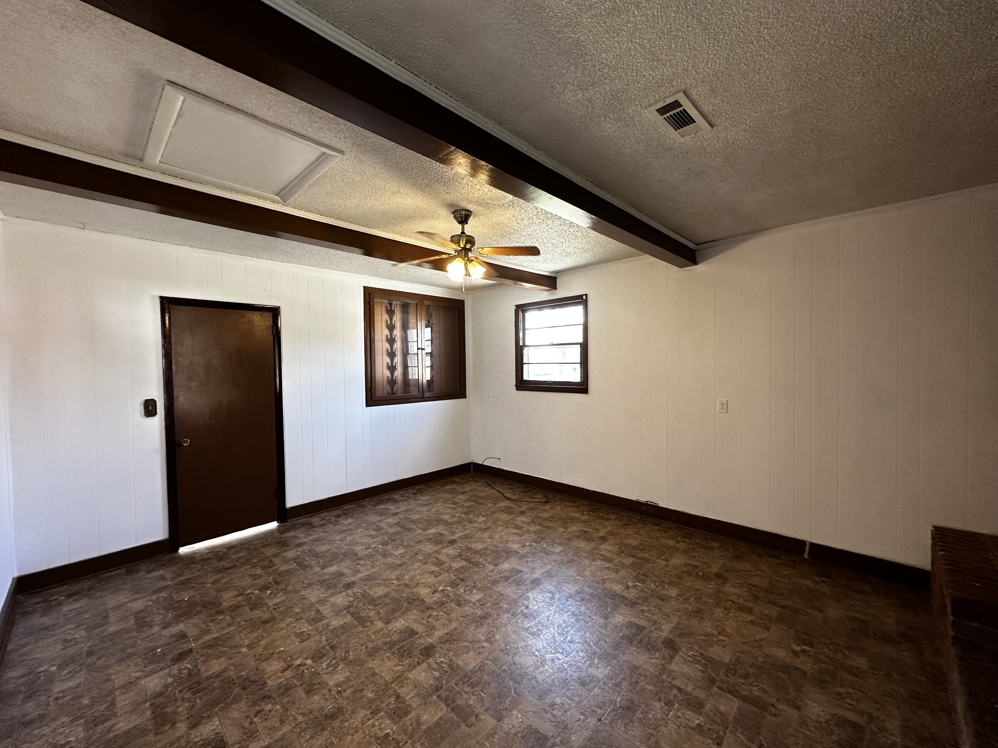 71 Hillcrest Villa Road Manchester, TN 37355 - Photo 26 of 47 a view of an empty room