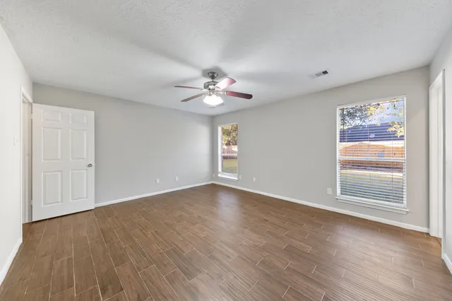 $2,195 | 802 Foxglove Drive, Missouri City, TX 77489