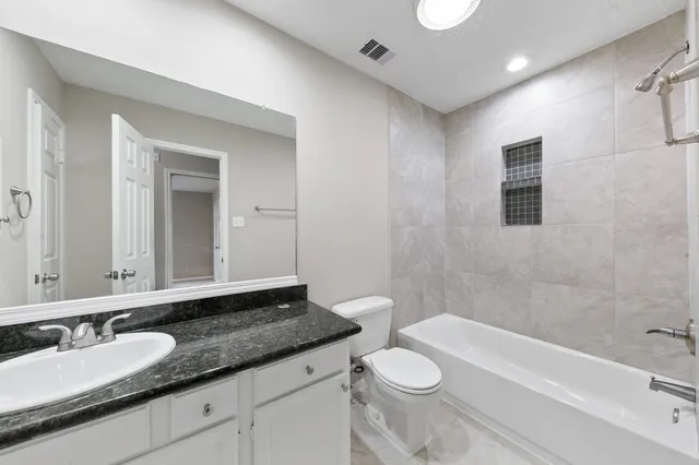 $2,195 | 802 Foxglove Drive, Missouri City, TX 77489