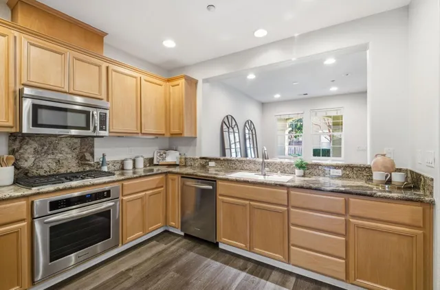 $825,000 | 7942 English Oak Circle, Gilroy, CA 95020