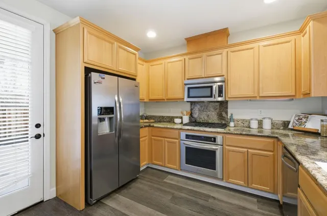 $825,000 | 7942 English Oak Circle, Gilroy, CA 95020