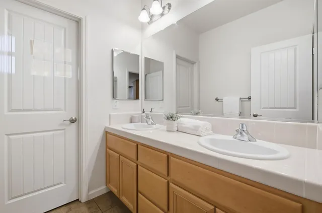 $825,000 | 7942 English Oak Circle, Gilroy, CA 95020