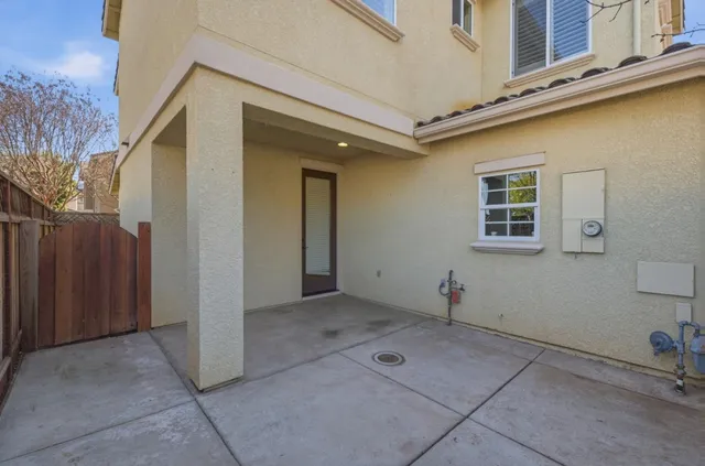 $825,000 | 7942 English Oak Circle, Gilroy, CA 95020