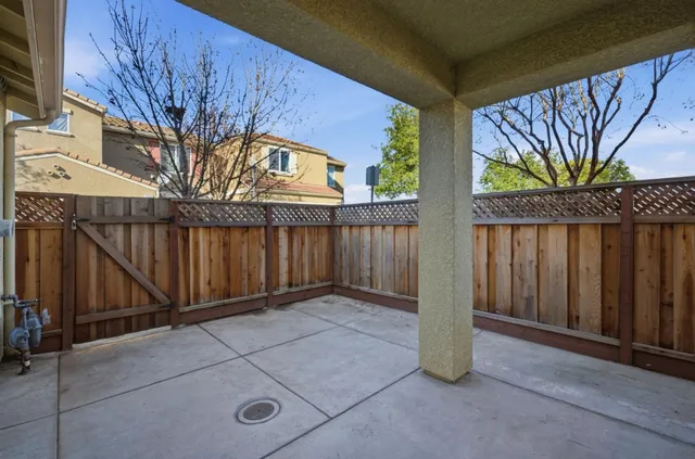 $825,000 | 7942 English Oak Circle, Gilroy, CA 95020