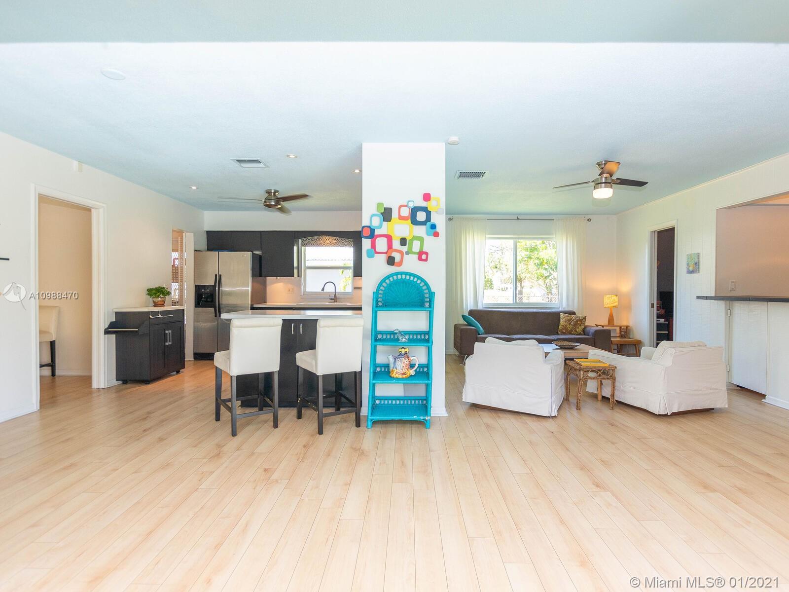 7541 Plantation Road Plantation, FL 33317 - Photo 23 of 66